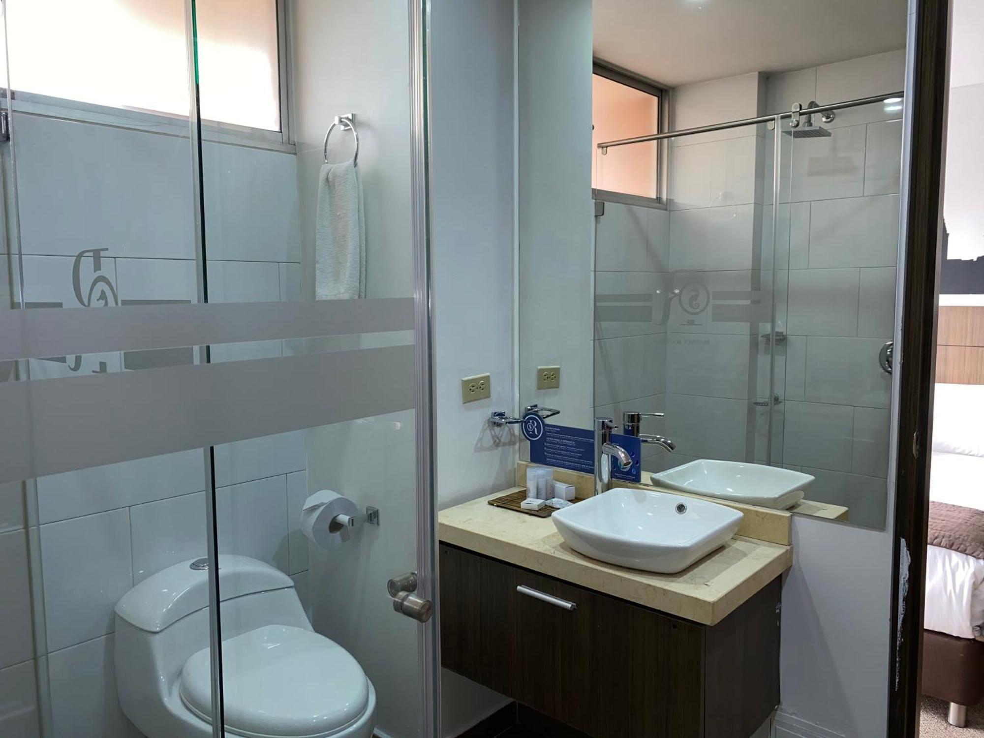 Hotel Apartamentos Regency La Feria Bogota Kamer foto